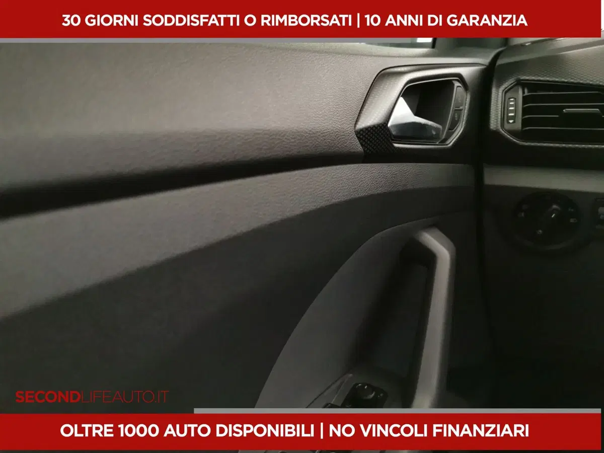 Volkswagen T-Cross usata a Chieti (18)