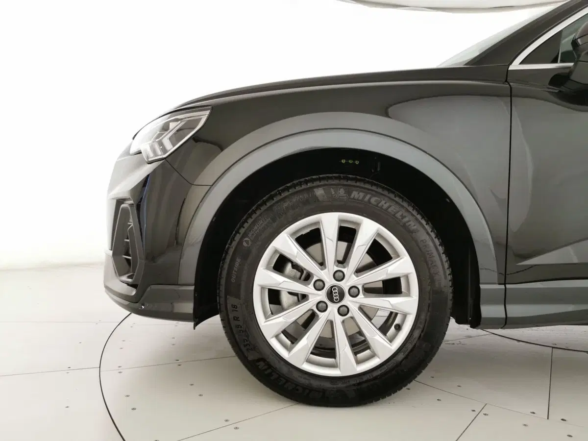 Audi Q3 Sportback usata a Chieti (15)
