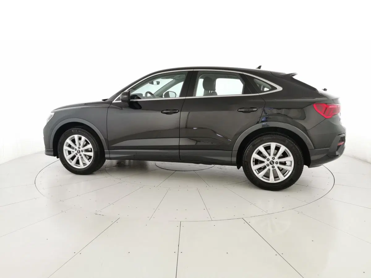 Audi Q3 Sportback usata a Chieti (2)