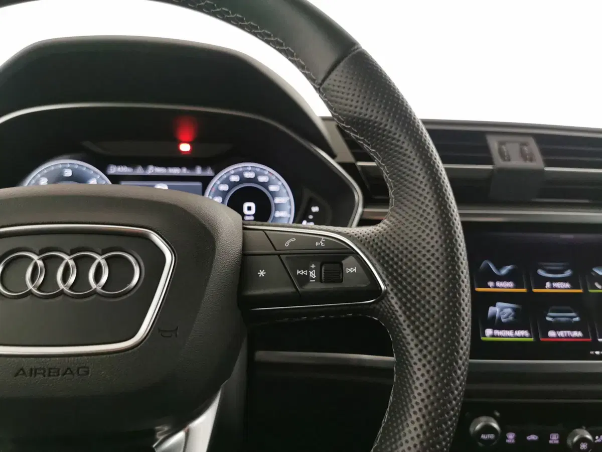 Audi Q3 Sportback usata a Chieti (15)