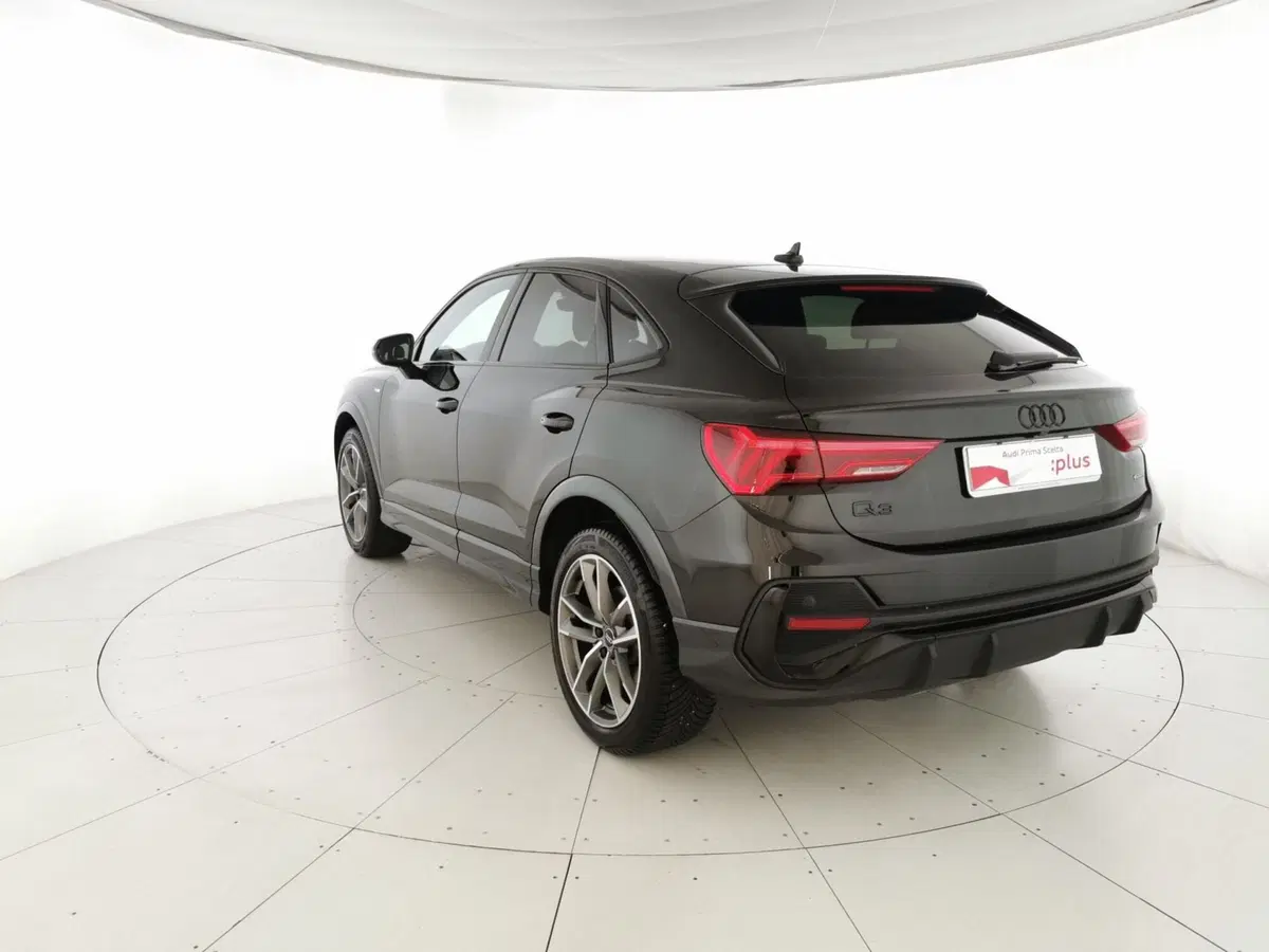 Audi Q3 Sportback usata a Chieti (8)