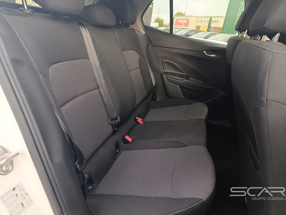 Skoda Fabia usata a Livorno (19)