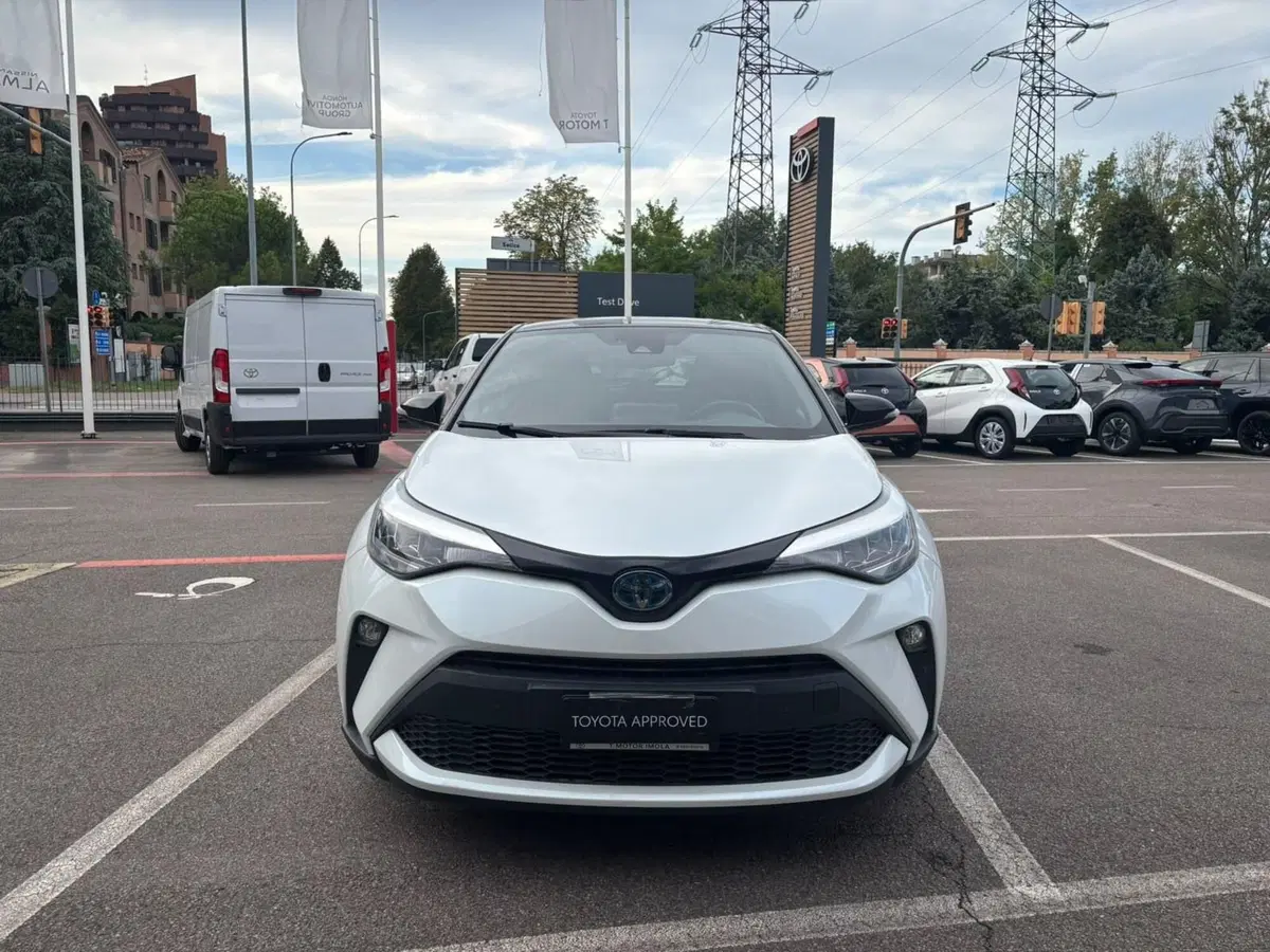 Toyota Toyota C-HR usata a Bologna (3)