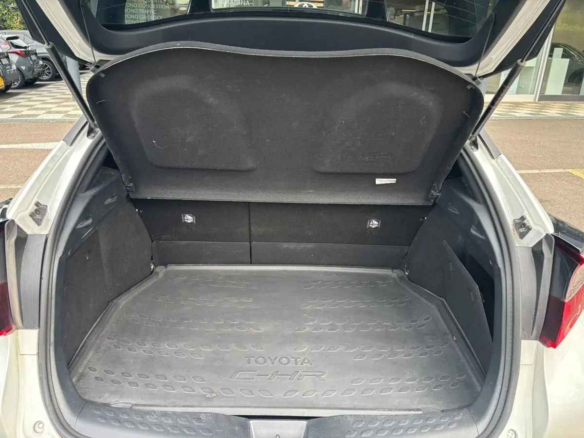 Toyota Toyota C-HR usata a Bologna (4)
