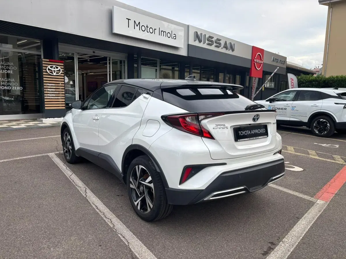 Toyota Toyota C-HR usata a Bologna (5)