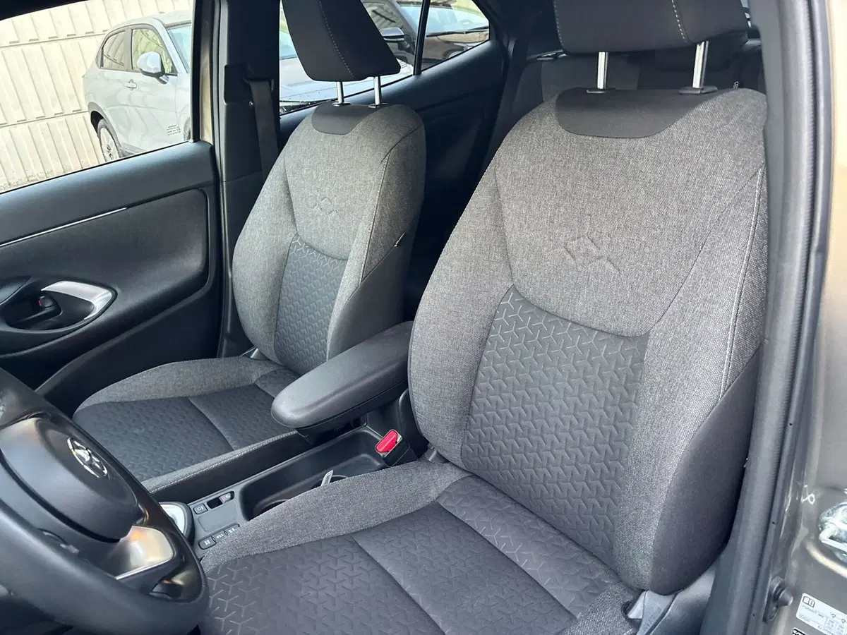 Toyota Yaris Cross usata a Modena (12)