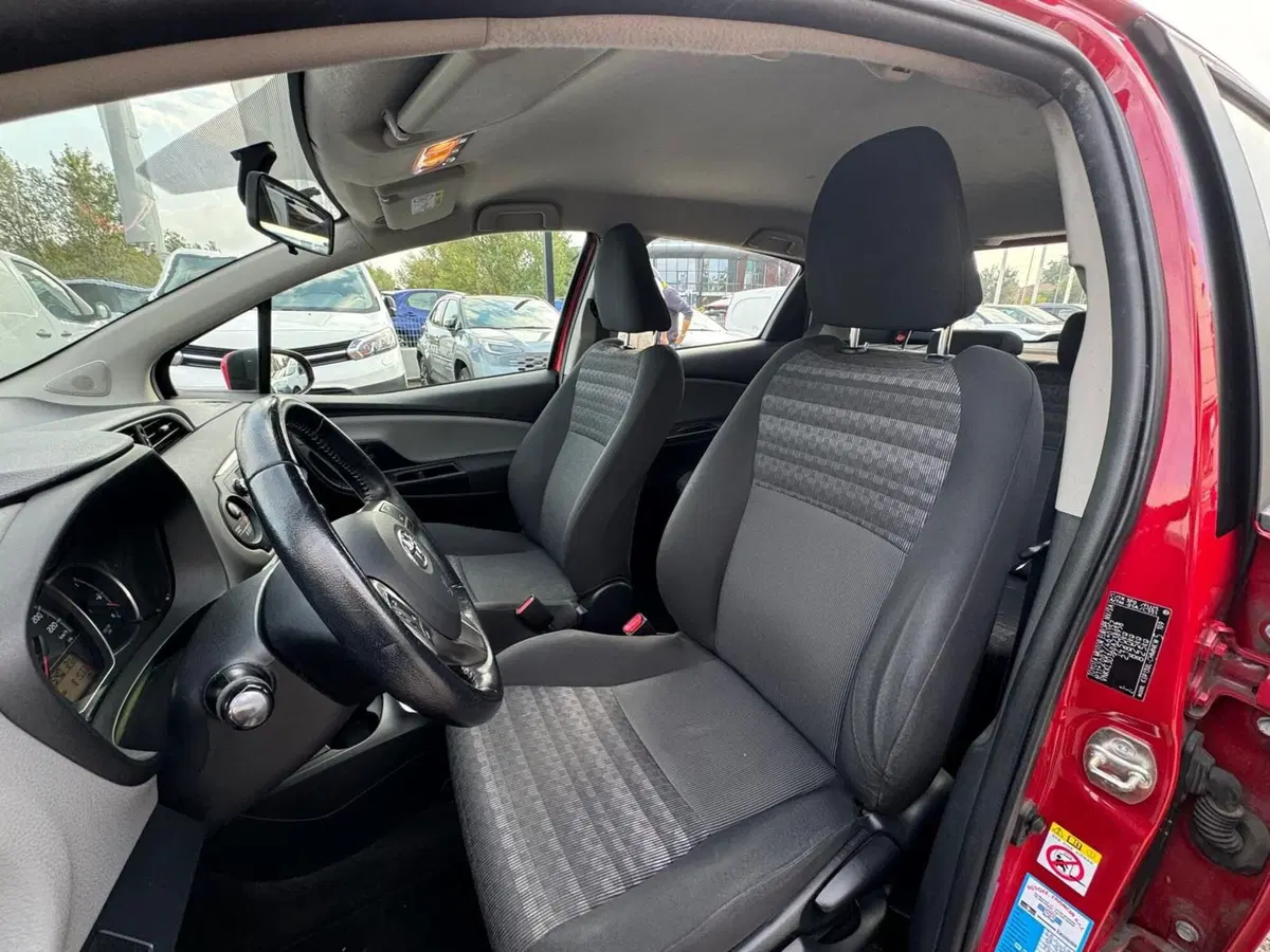 Toyota Yaris usata a Modena (13)