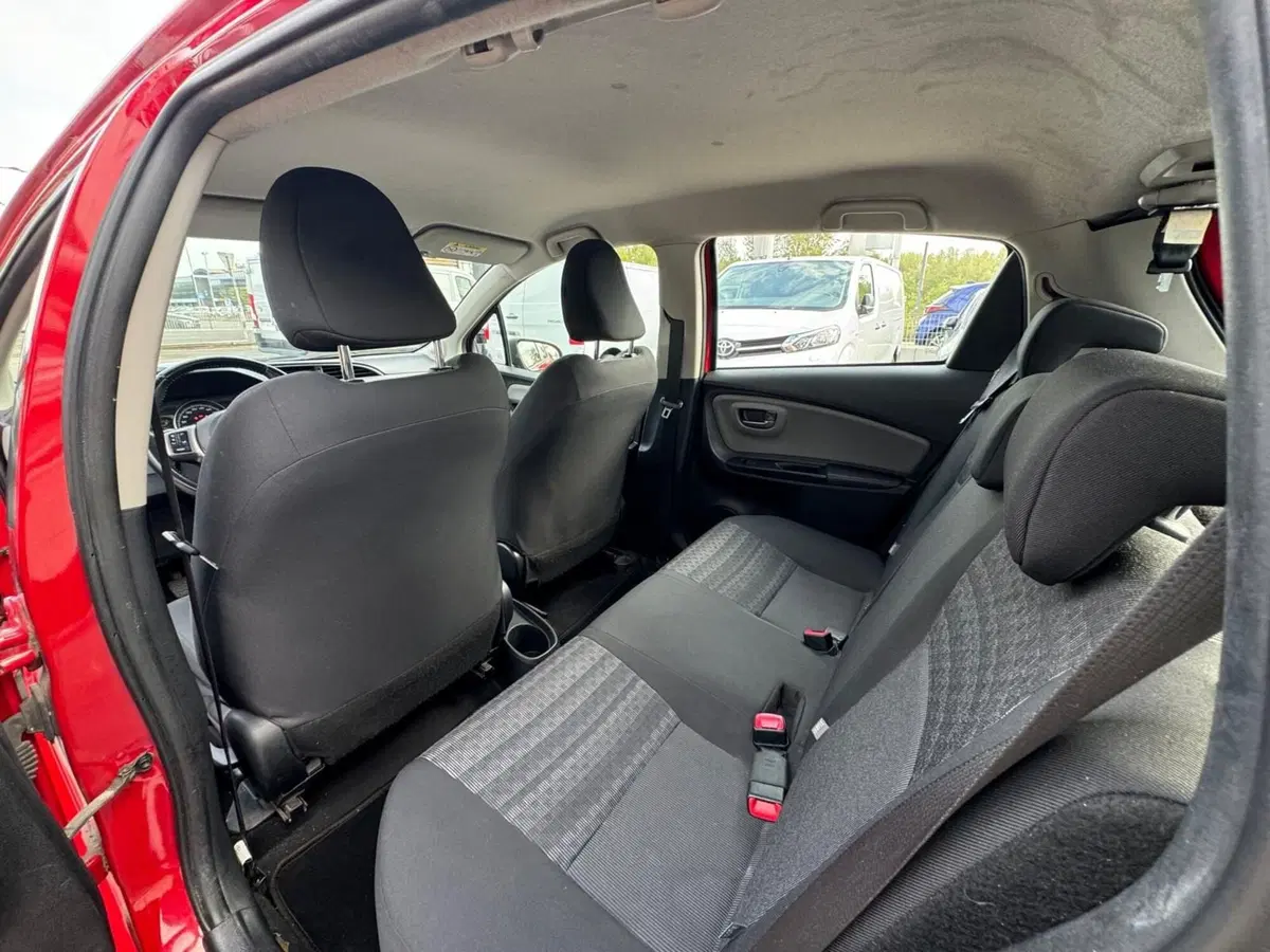 Toyota Yaris usata a Modena (14)