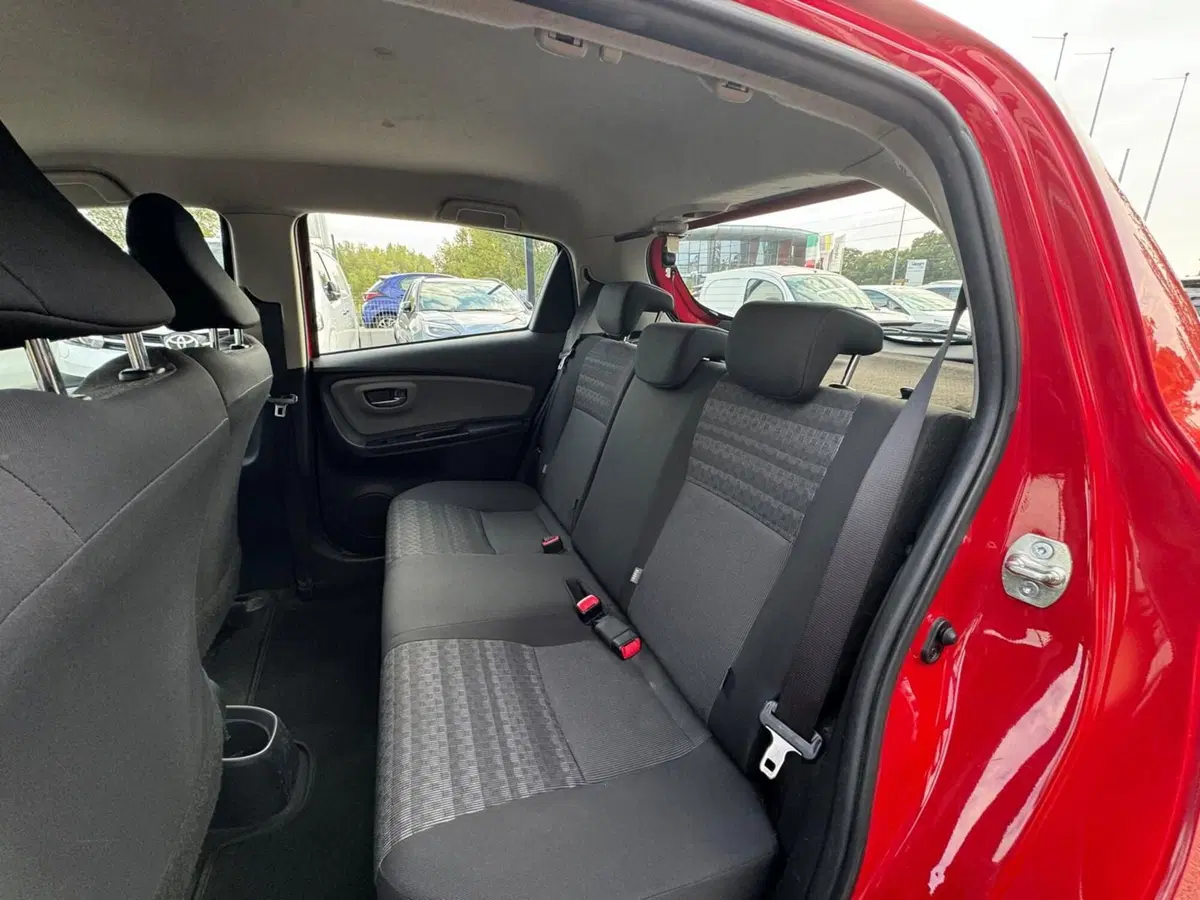 Toyota Yaris usata a Modena (15)