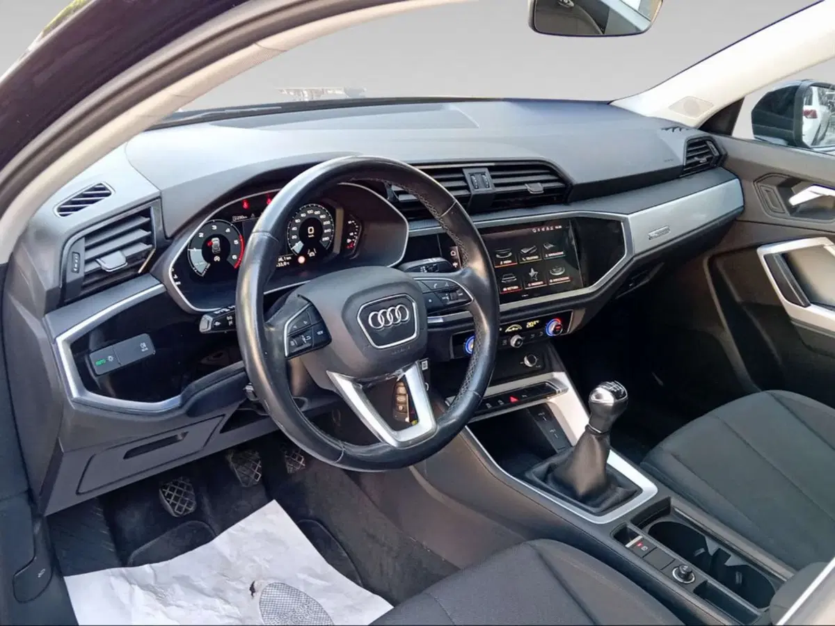 Audi Q3 usata a Siena (9)