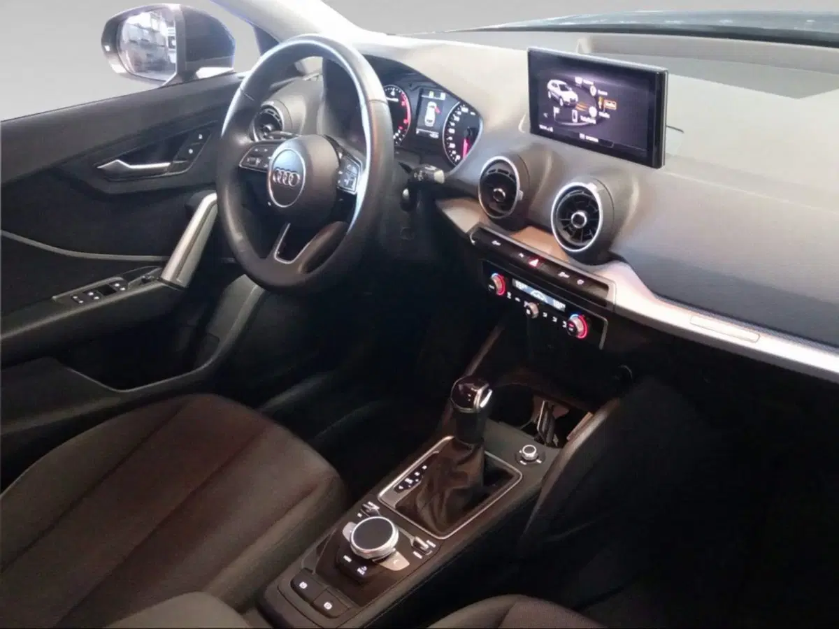 Audi Q2 usata a Siena (12)