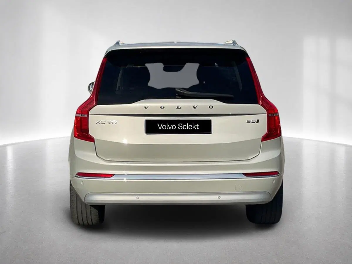 Volvo XC90 usata a Parma (10)