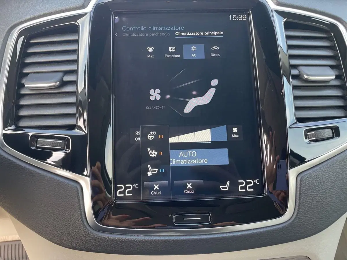 Volvo XC90 usata a Parma (13)