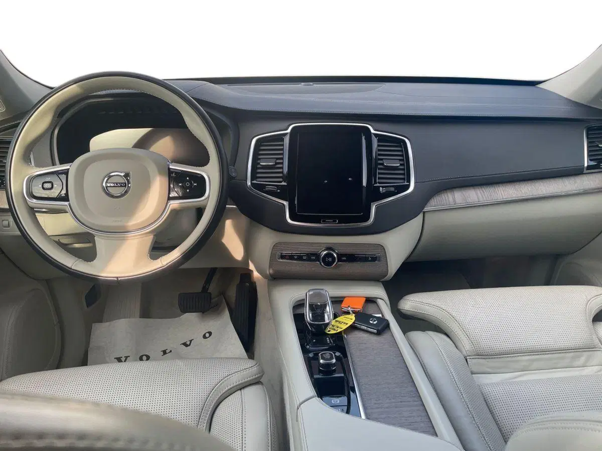 Volvo XC90 usata a Parma (6)