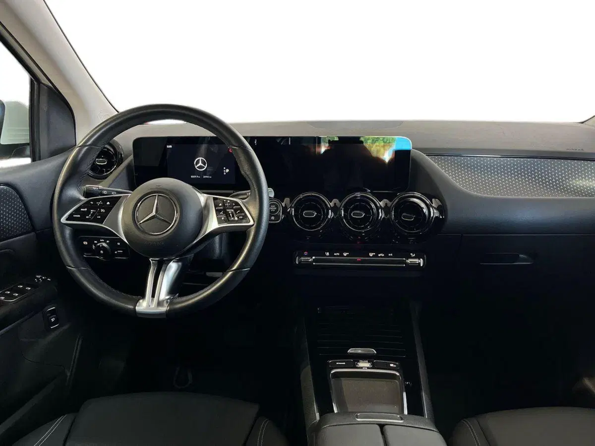 Mercedes-Benz Classe B usata a Lecce (8)