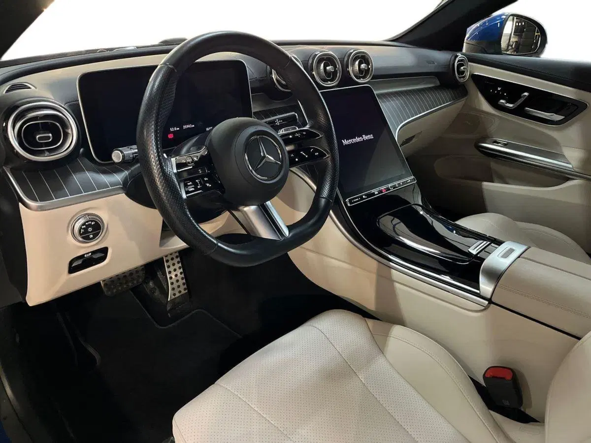 Mercedes-Benz CLE Coupé usata a Bari (10)