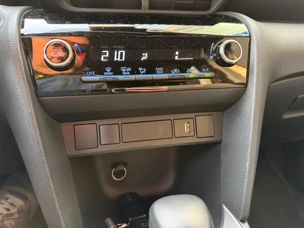 Toyota Yaris Cross usata a Vicenza (16)