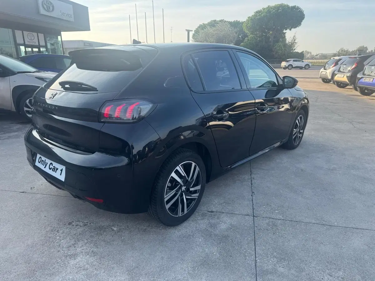Peugeot 208 usata a Ferrara (4)