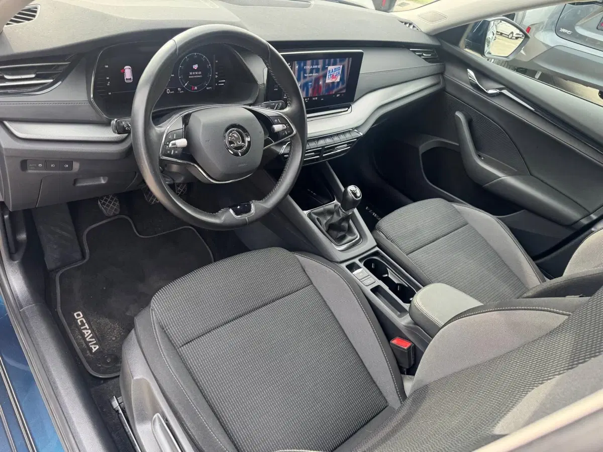 Skoda Octavia Station Wagon usata a Ferrara (12)