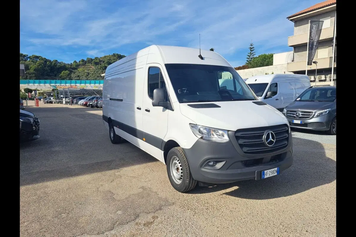 Mercedes-Benz Sprinter nuova a Pescara (2)