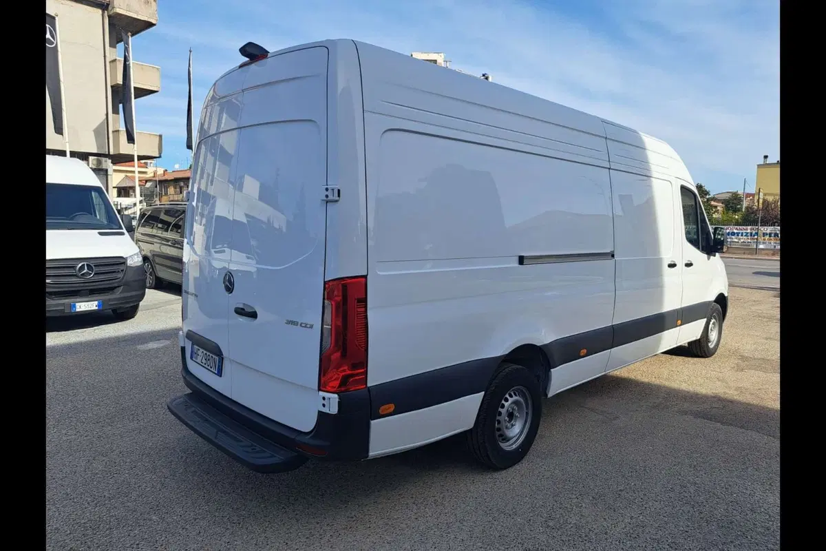 Mercedes-Benz Sprinter nuova a Pescara (3)