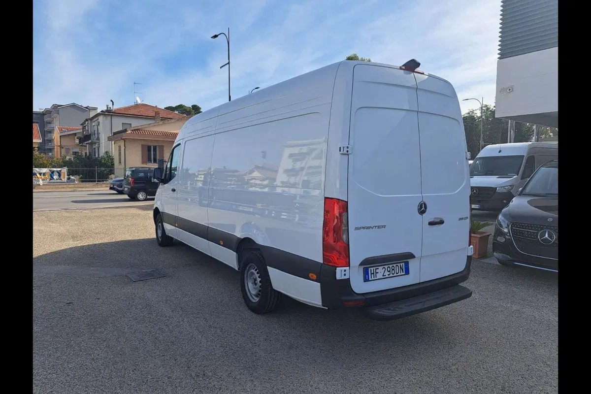 Mercedes-Benz Sprinter nuova a Pescara (4)