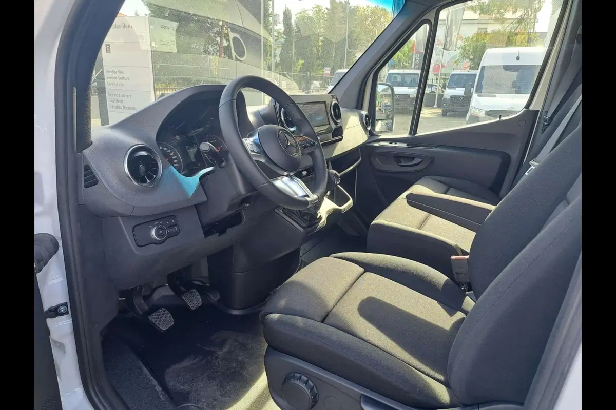 Mercedes-Benz Sprinter nuova a Pescara (7)