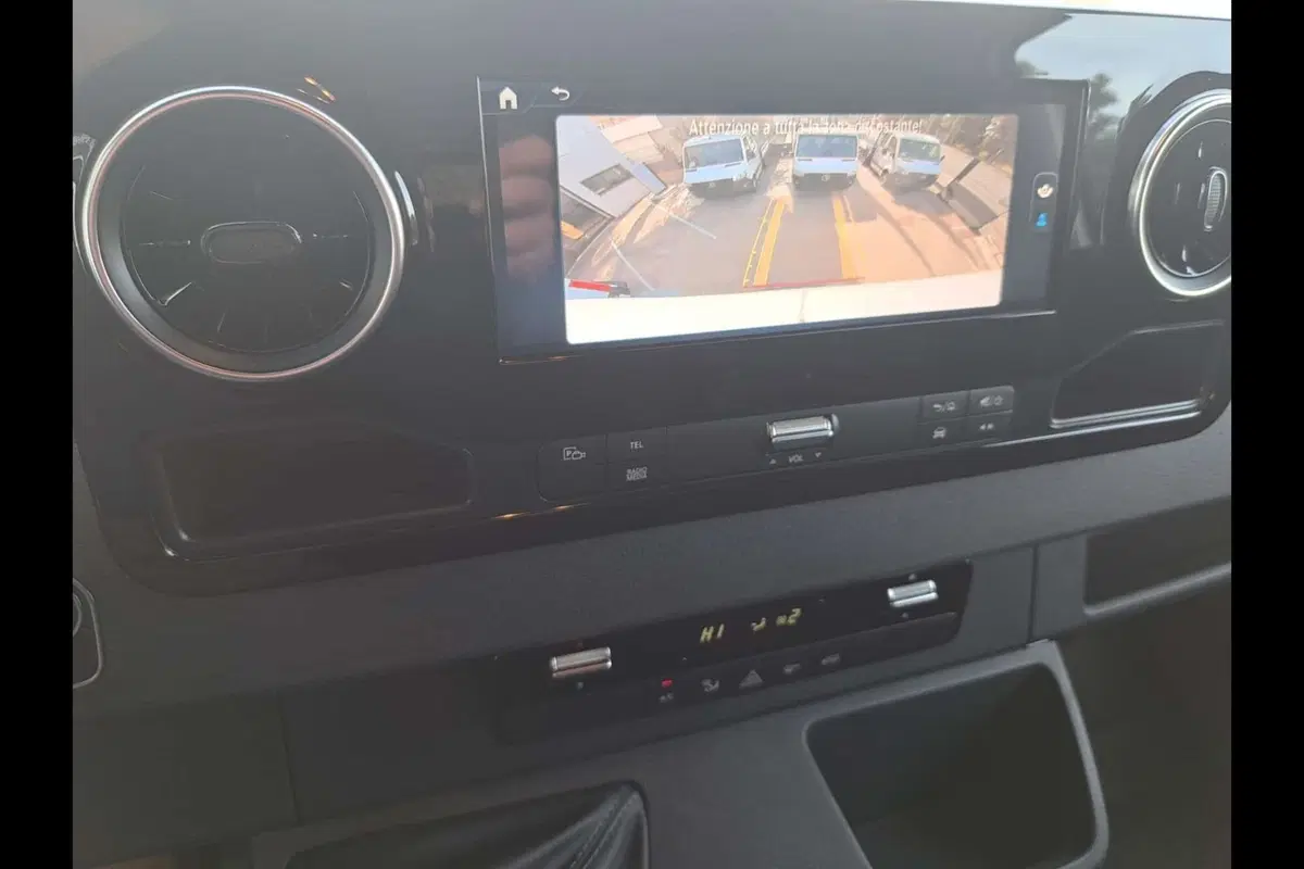 Mercedes-Benz Sprinter nuova a Pescara (9)
