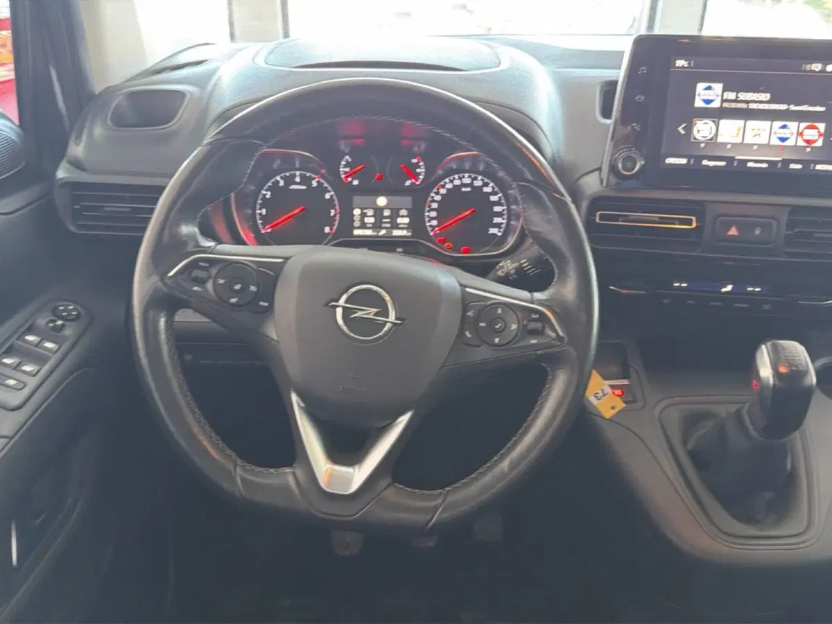 Opel Combo Life usata a Pisa (9)