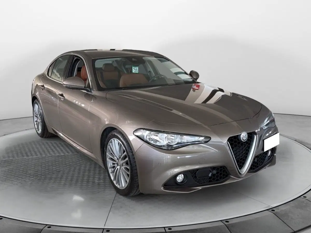 Alfa Romeo Giulia usata a Pisa