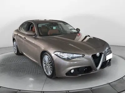 Alfa Romeo Giulia 2.2 Turbodiesel 180 CV AT8 Super del 2017 usata a Ponsacco