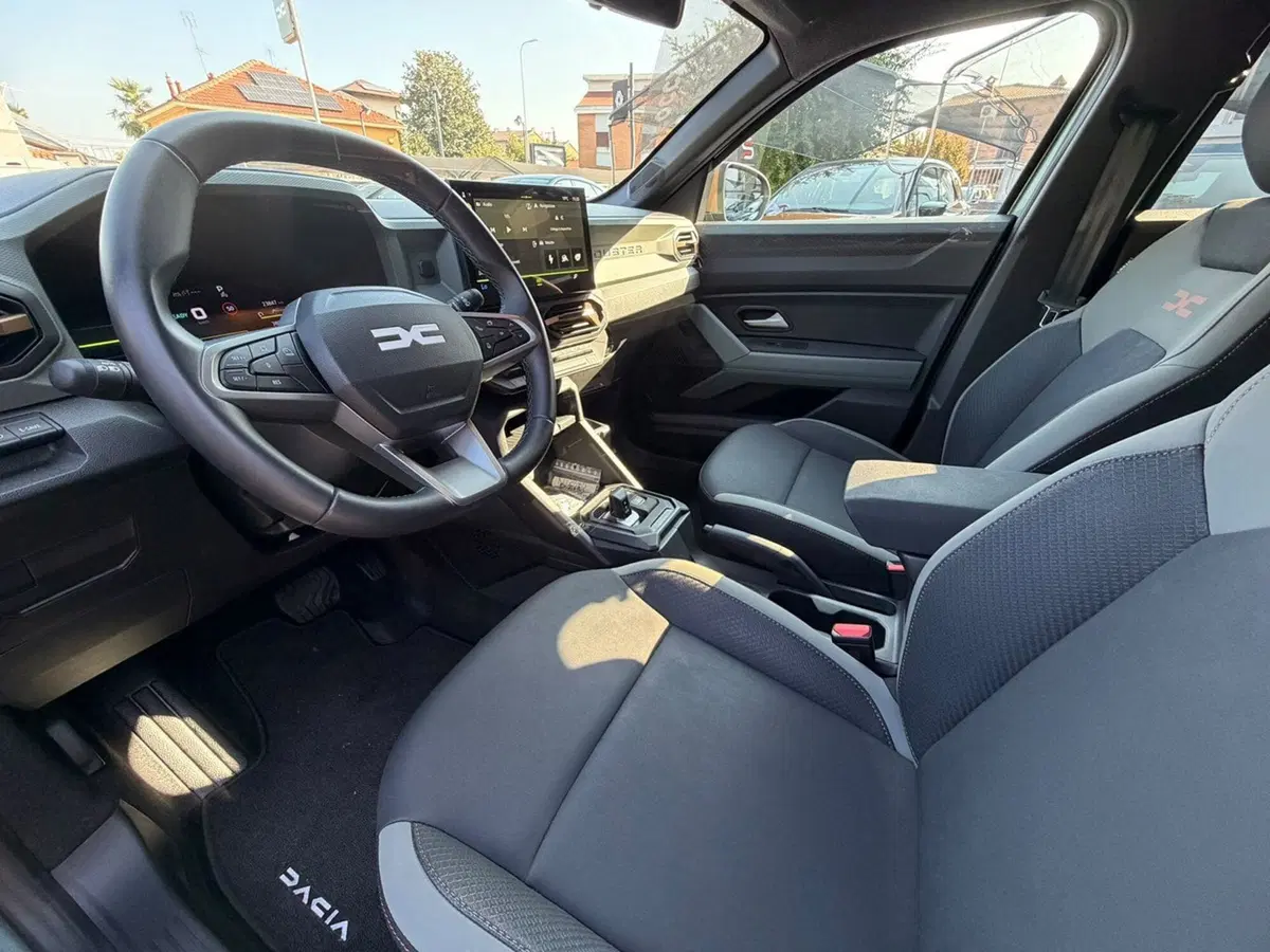 Dacia Duster usata a Pavia (11)