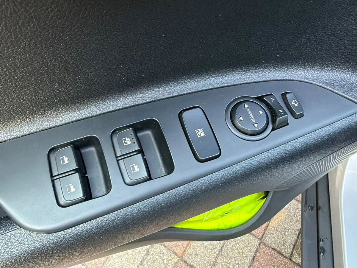 Kia Stonic usata a Pavia (12)