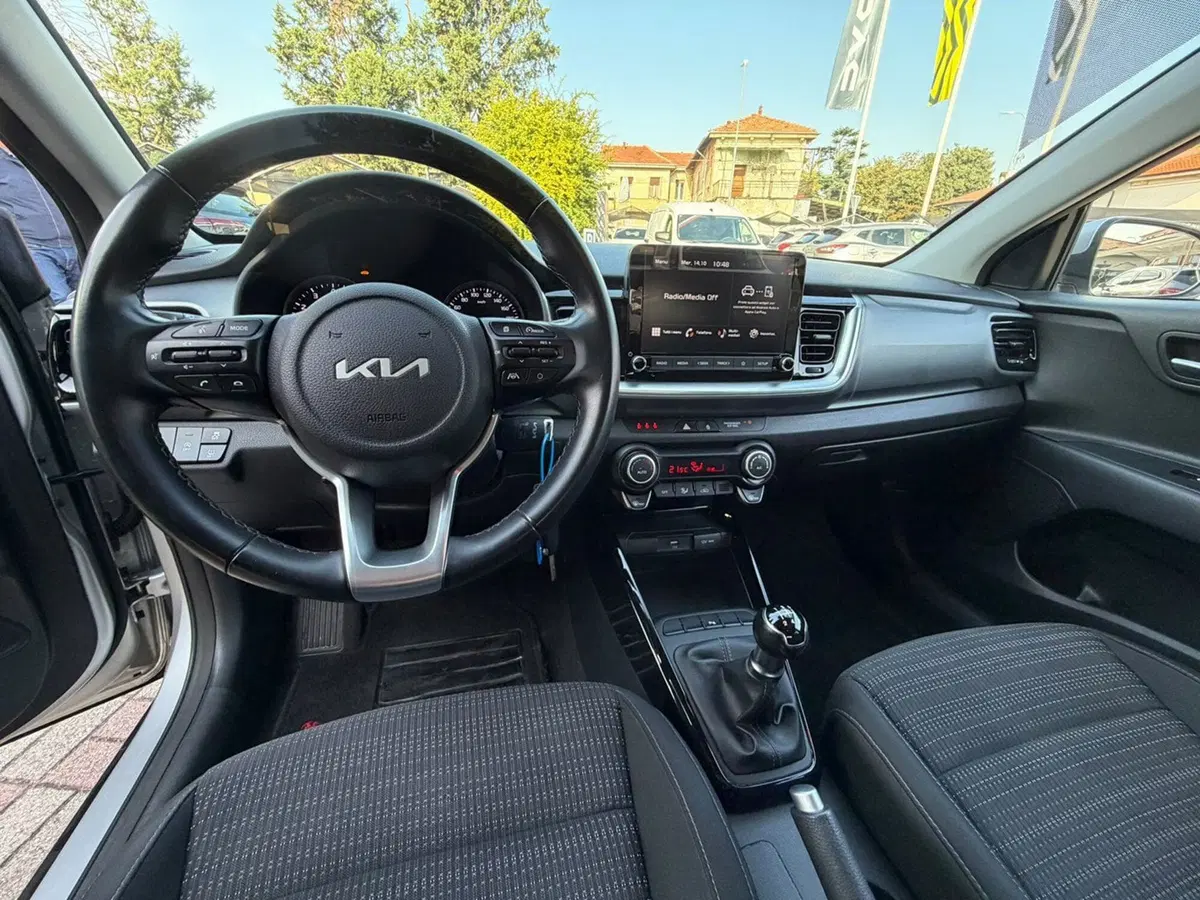Kia Stonic usata a Pavia (13)