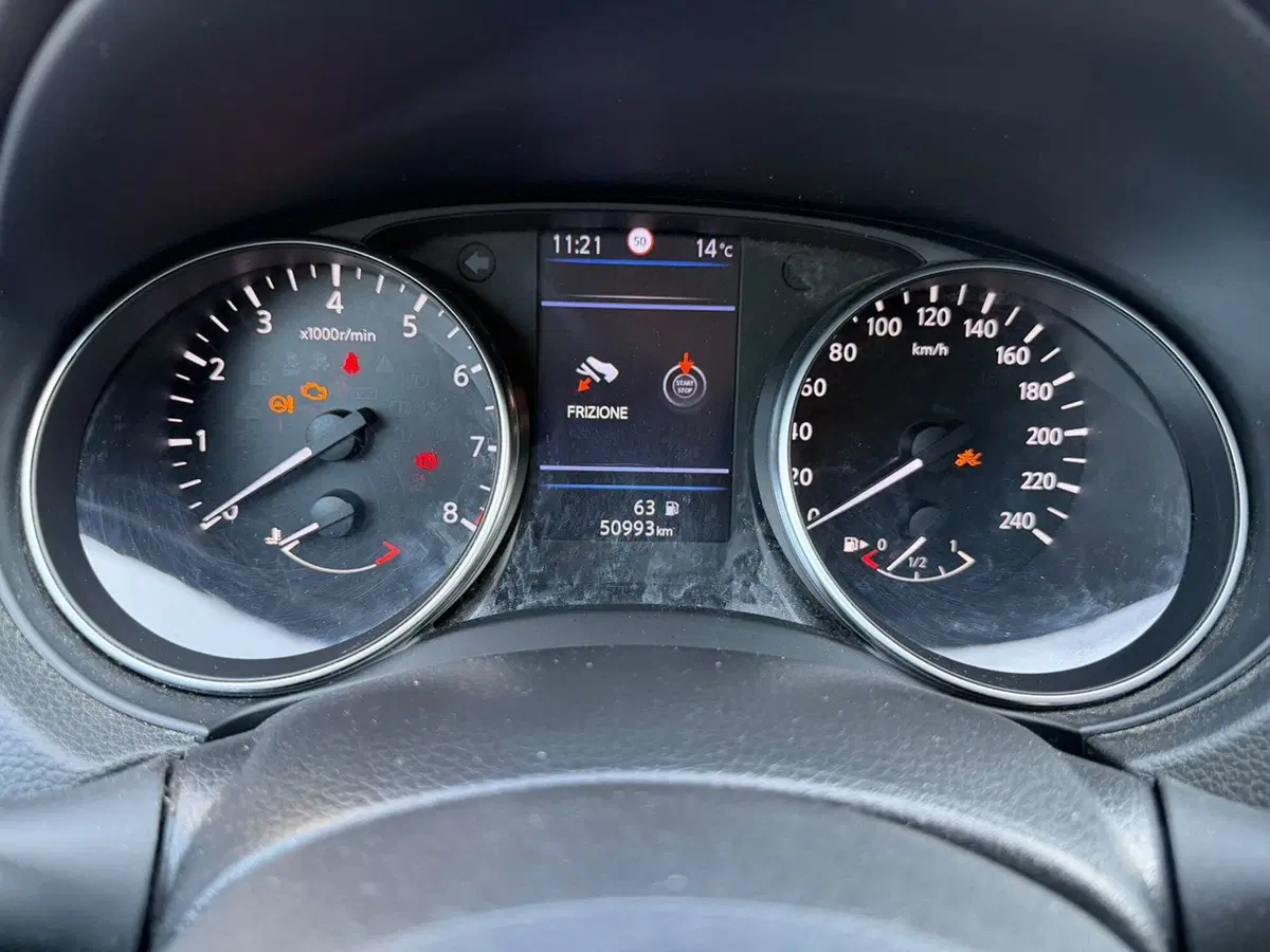 Nissan Qashqai usata a Pavia (16)