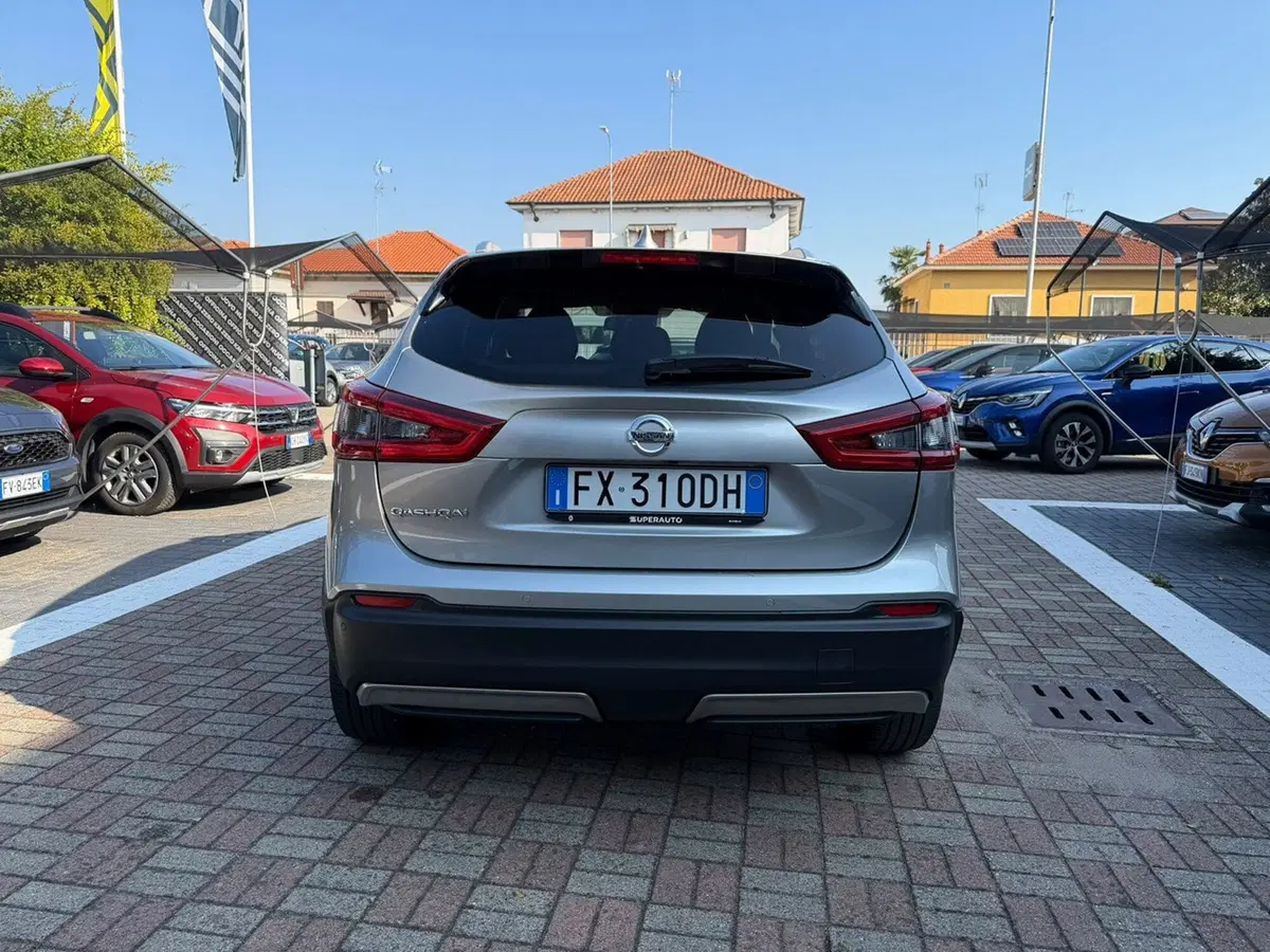 Nissan Qashqai usata a Pavia (7)