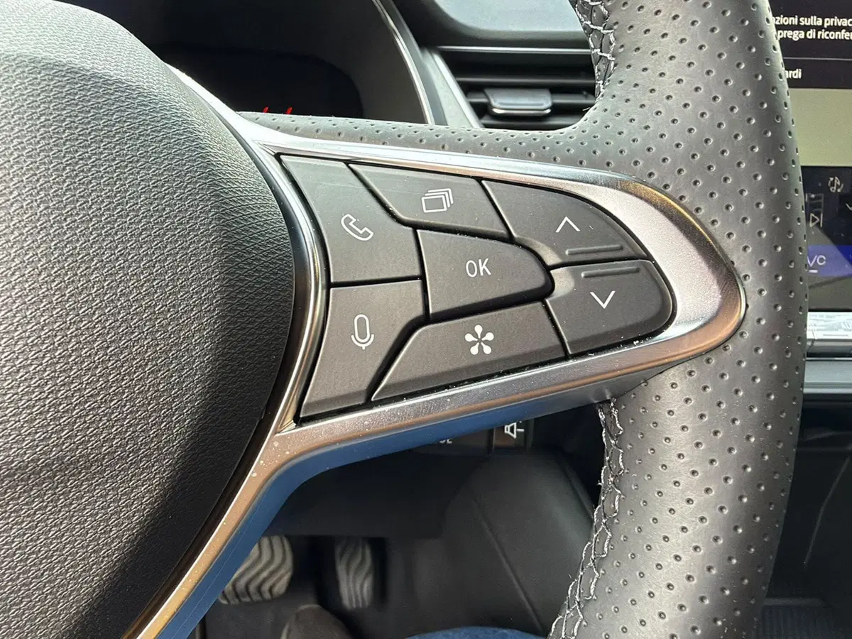 Renault Symbioz usata a Novara (5)