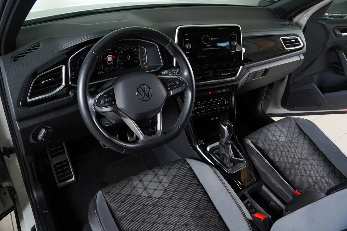 Volkswagen T-Roc usata a Perugia (14)