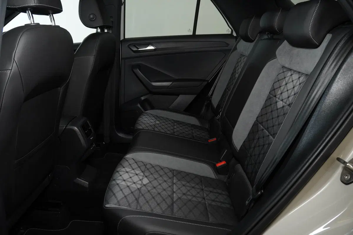 Volkswagen T-Roc usata a Perugia (8)