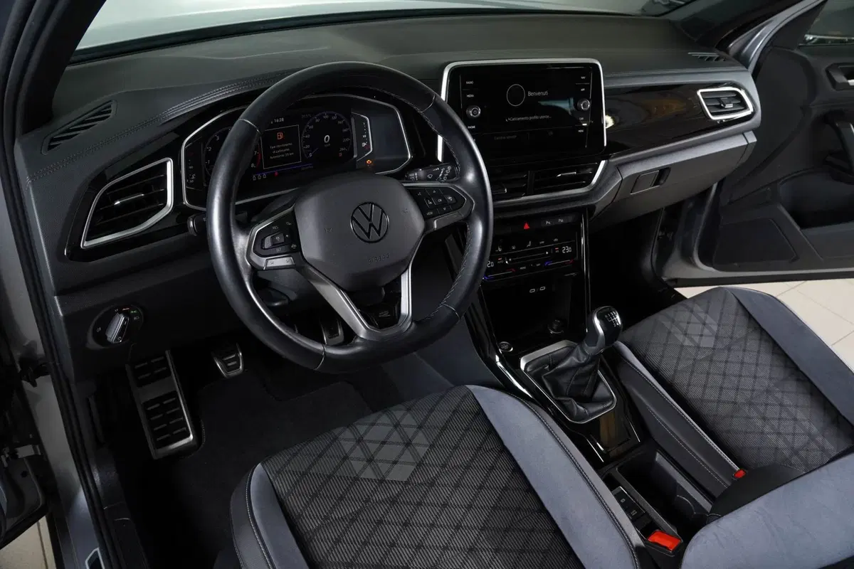Volkswagen T-Roc usata a Perugia (15)
