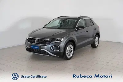 Volkswagen T-Roc 1.0 tsi Edition 115cv del 2025 usata a Citta' della Pieve