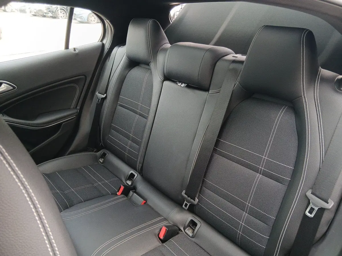 Mercedes-Benz GLA SUV usata a Pordenone (12)