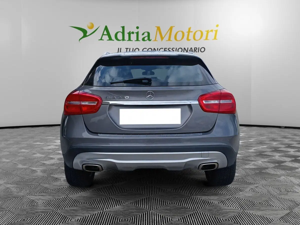 Mercedes-Benz GLA SUV usata a Pordenone (4)