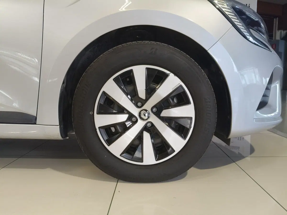 Renault Clio usata a Brescia (8)
