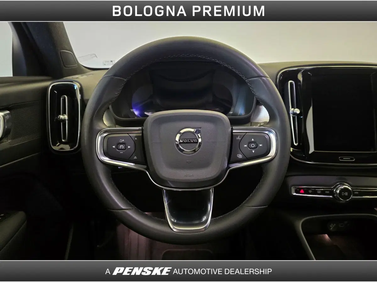 Volvo XC40 usata a Bologna (17)