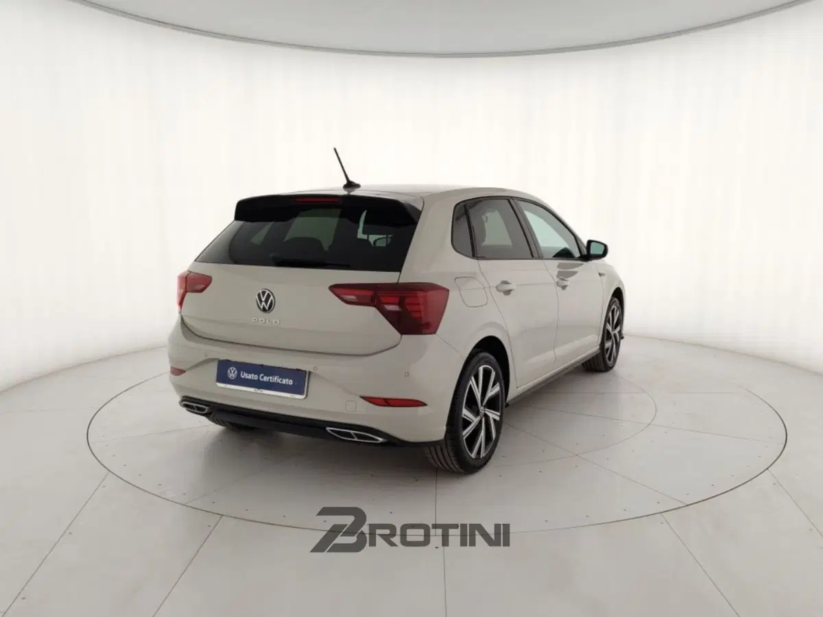 Volkswagen Polo usata a Massa-Carrara (3)