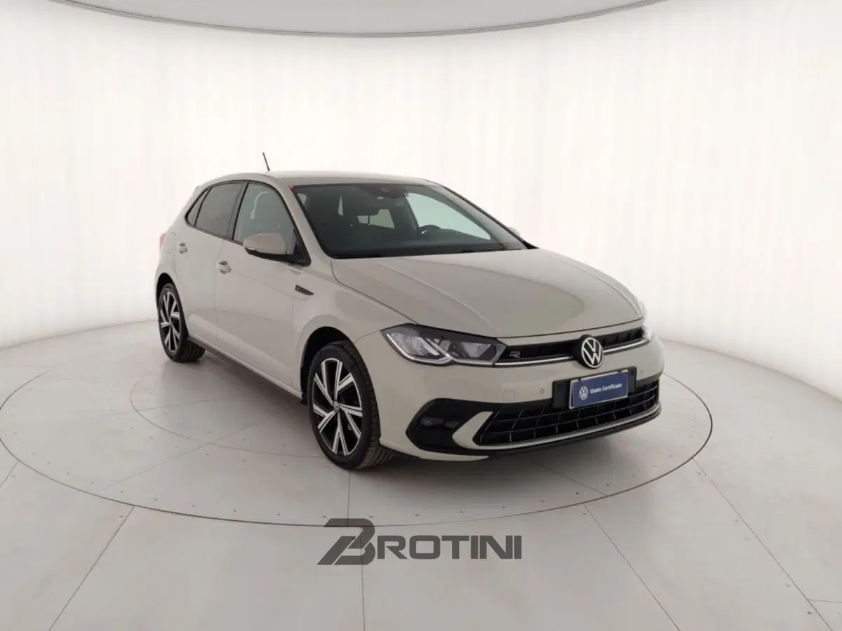 Volkswagen Polo usata a Massa-Carrara (4)
