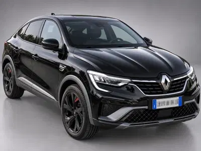 Renault Arkana E-Tech 145 CV Intens del 2022 usata a Rimini