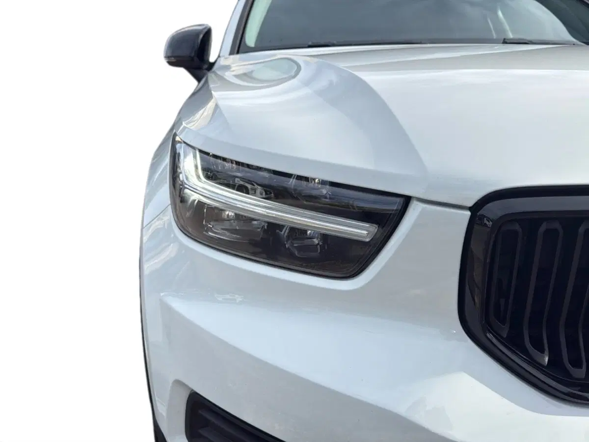 Volvo XC40 usata a Taranto (19)