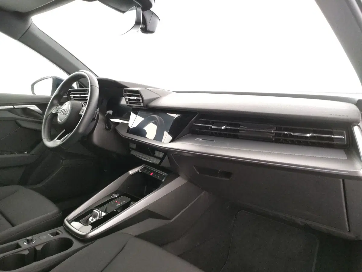 Audi A3 Sportback usata a Napoli (6)
